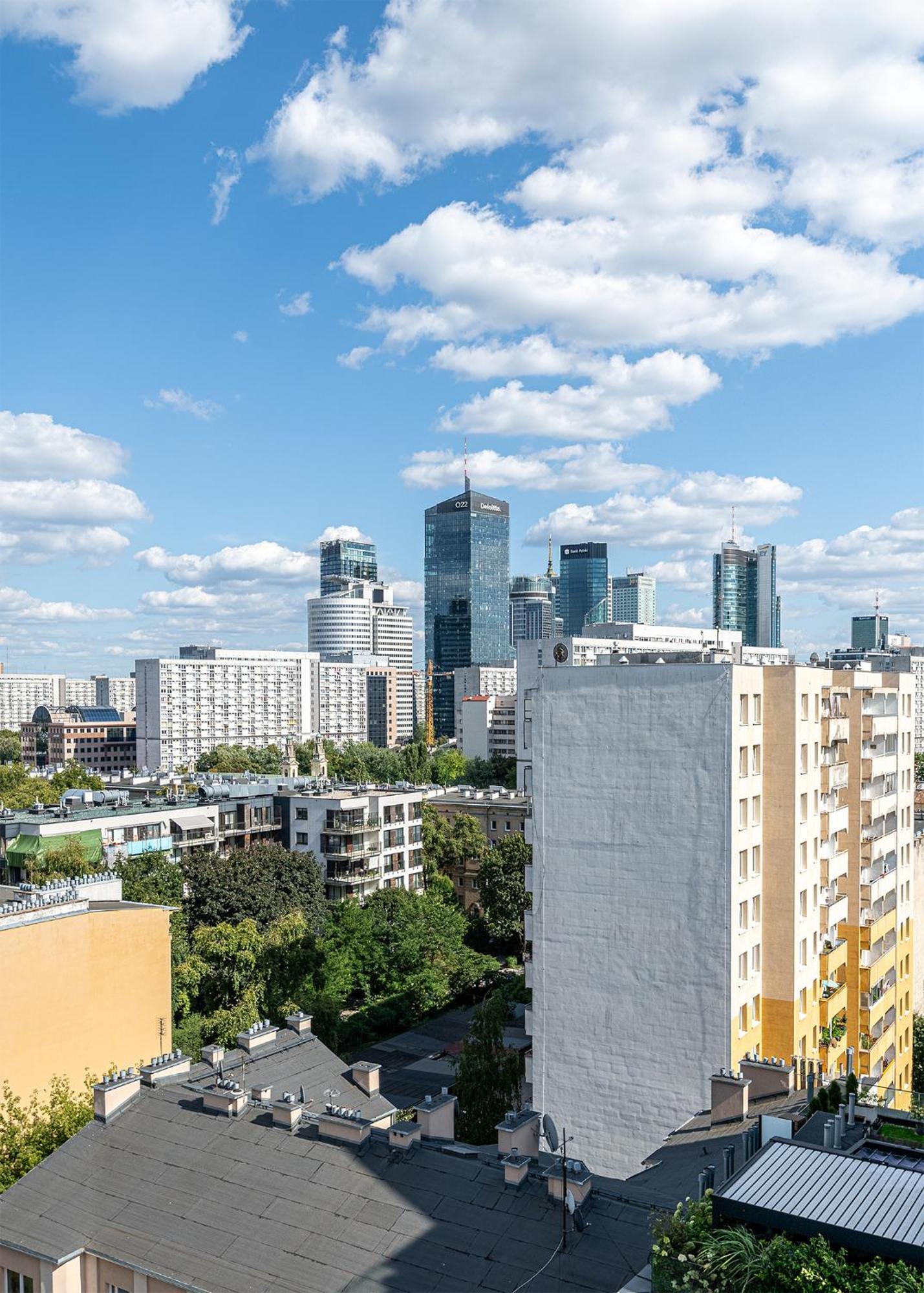 Rentplanet - Wola Apartment Warsaw